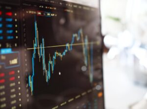 How to Invest in Varmozim Stock